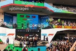 The podium (L to R): Dr Helmut Marko (AUT) Red Bull Motorsport Consultant; Lewis Hamilton (GBR) Mercedes AMG F1, second; Max Verstappen (NLD) Red Bull Racing, race winner; Charles Leclerc (MON) Ferrari, third. 23.10.2022. Formula 1 World Championship, Rd 19, United States Grand Prix, Austin, Texas, USA, Race Day.