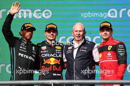 1st place Max Verstappen (NLD) Red Bull Racing, 2nd place Lewis Hamilton (GBR) Mercedes AMG F1 and 3rd place Charles Leclerc (MON) Ferrari F1-75, Dr Helmut Marko (AUT) Red Bull Motorsport Consultant  23.10.2022. Formula 1 World Championship, Rd 19, United States Grand Prix, Austin, Texas, USA, Race Day.