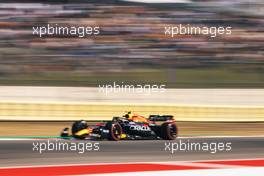 Sergio Perez (MEX) Red Bull Racing RB18. 22.10.2022. Formula 1 World Championship, Rd 19, United States Grand Prix, Austin, Texas, USA, Qualifying Day.