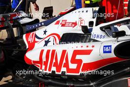 Haas VF-22 engine cover. 20.10.2022. Formula 1 World Championship, Rd 19, United States Grand Prix, Austin, Texas, USA, Preparation Day.