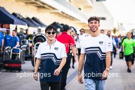 (L to R): Yuki Tsunoda (JPN) AlphaTauri and team mate Pierre Gasly (FRA) AlphaTauri. 20.10.2022. Formula 1 World Championship, Rd 19, United States Grand Prix, Austin, Texas, USA, Preparation Day.