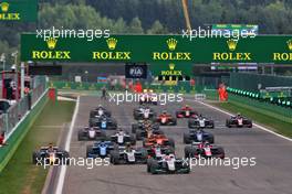Ralph Boschung (SUI) Campos Racing leads at the start of the race. 27.08.2022. Formula 2 Championship, Rd 11, Sprint Race, Spa-Francorchamps, Belgium, Saturday.