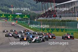Ralph Boschung (SUI) Campos Racing leads at the start of the race. 27.08.2022. Formula 2 Championship, Rd 11, Sprint Race, Spa-Francorchamps, Belgium, Saturday.