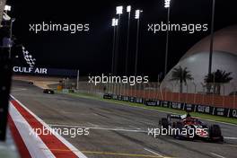 Race winner Richard Verschoor (NED) Trident takes the chequered flag at the end of the race. 19.03.2022. FIA Formula 2 Championship, Rd 1, Sprint Race, Sakhir, Bahrain, Saturday.