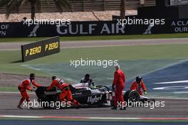 Frederik Vesti (DEN) ART spins out of the race. 20.03.2022. FIA Formula 2 Championship, Rd 1, Feature Race, Sakhir, Bahrain, Sunday.