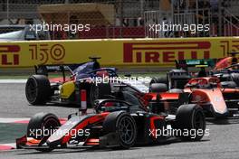 Jake Hughes (GBR) Van Amersfoort Racing. 20.03.2022. FIA Formula 2 Championship, Rd 1, Feature Race, Sakhir, Bahrain, Sunday.