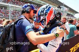 Jack Doohan (AUS) Virtuosi Racing celebrates his second position with the team in parc ferme. 22.05.2022. FIA Formula 2 Championship, Rd 4, Barcelona, Spain, Sunday.
