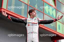 Race winner Theo Pourchaire (FRA) ART celebrates in parc ferme. 24.04.2022. FIA Formula 2 Championship, Rd 3, Feature Race, Imola, Italy, Sunday.