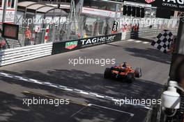 Race winner Felipe Drugovich (BRA) MP Motorsport takes the chequered flag at the end of the race. 29.05.2022. FIA Formula 2 Championship, Rd 5, Monte Carlo, Monaco, Feature Race, Sunday.