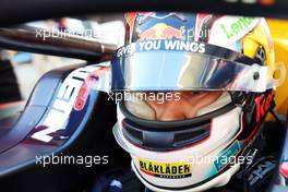 Dennis Hauger (DEN) PREMA Racing on the grid. 19.11.2022. Formula 2 Championship, Rd 14, Yas Marina Circuit, Abu Dhabi, UAE, Sprint Race, Saturday.