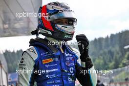 Second placed Victor Martins (FRA) ART in parc ferme. 10.07.2022. FIA Formula 3 Championship, Rd 5, Feature Race, Spielberg, Austria, Sunday.