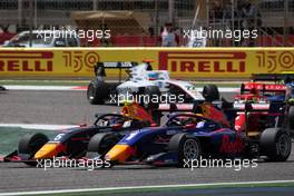 Jonny Edgar (GBR) Trident and Jak Crawford (USA) Prema Racing battle for position. 20.03.2022. FIA Formula 3 Championship, Rd 1, Feature Race, Sakhir, Bahrain, Sunday.