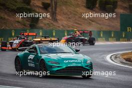 Franco Colapinto (ARG) Van Amersfoort Racing leads behind the Aston Martin FIA Safety Car. 30.07.2022. FIA Formula 3 Championship, Rd 6, Sprint Race, Budapest, Hungary, Saturday.