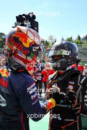 Race winner Franco Colapinto (ARG) Van Amersfoort Racing (Right) celebrates in parc ferme with third placed Jak Crawford (USA) Prema Racing. 23.04.2022. FIA Formula 3 Championship, Rd 2, Sprint Race, Imola, Italy, Saturday.