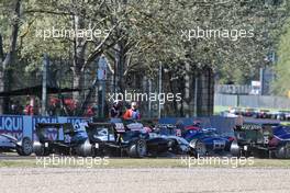Victor Martins (FRA) ART at the start of the race. 24.04.2022. FIA Formula 3 Championship, Rd 2, Feature Race, Imola, Italy, Sunday.