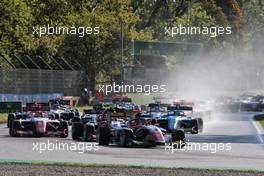 Zane Maloney (BRB) Trident leads at the start of the race. 24.04.2022. FIA Formula 3 Championship, Rd 2, Feature Race, Imola, Italy, Sunday.