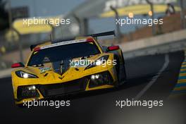 Tommy Milner (USA) / Nick Tandy (GBR) / Alexander Sims (GBR) #64 Corvette Racing - Chevrolet Corvette C8.R. 12.06.2022. FIA World Endurance Championship, Round 3, Le Mans 24 Hours Race, Le Mans, France, Sunday