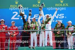 LMP2 winners Roberto Gonzalez (MEX) / Antonio Felix Da Costa (POR) / Will Stevens (GBR) #38 Jota Oreca celebrate on the podium. 12.06.2022. FIA World Endurance Championship, Round 3, Le Mans 24 Hours Race, Le Mans, France, Sunday