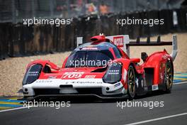 Ryan Briscoe (AUS) / Richard Westbrook (GBR) / Franck Mailleux (FRA) #709 Glickenhaus Racing, Glickenhaus 007 LMH. 08.06.2022. FIA World Endurance Championship, Le Mans 24 Hours Practice and Qualifying, Le Mans, France, Wednesday.