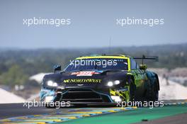 Paul Dalla Lana (CDN) / David Pittard (GBR) / Nicki Thiim (DEN) #98 Northwest AMR, Aston Martin Vantage AMR. 12.06.2022. FIA World Endurance Championship, Round 3, Le Mans 24 Hours Race, Le Mans, France, Sunday