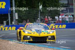 Antonio Garcia (ESP) / Jordan Taylor (USA) / Nicky Catsburg (NLD) #63 Corvette Racing - GM Chevrolet Corvette C8.R. 09.06.2022. FIA World Endurance Championship, Le Mans 24 Hours Practice and Qualifying, Le Mans, France, Thursday.