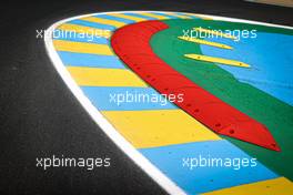 Circuit atmosphere - kerb detail. 05.06.2022. FIA World Endurance Championship, Le Mans Test, Le Mans, France, Sunday.
