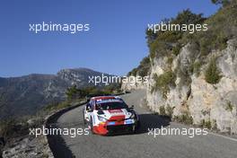 1, Sebastien Ogier, Benjamin Veillas, Toyota Gazoo Racing WRT, Toyota GR Yaris Rally1. 20-22.01.2022. FIA World Rally Championship, Rd 1, Rally Monte Carlo, Monaco, Monte-Carlo.