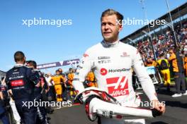 Kevin Magnussen (DEN) Haas F1 Team on the grid. 02.04.2023. Formula 1 World Championship, Rd 3, Australian Grand Prix, Albert Park, Melbourne, Australia, Race Day.