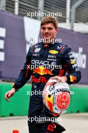 Max Verstappen (NLD) Red Bull Racing celebrates his pole position in qualifying parc ferme. 01.04.2023. Formula 1 World Championship, Rd 3, Australian Grand Prix, Albert Park, Melbourne, Australia, Qualifying Day.