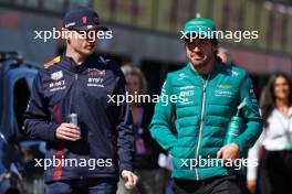 (L to R): Max Verstappen (NLD) Red Bull Racing and Fernando Alonso (ESP) Aston Martin F1 Team on the drivers' parade. 02.04.2023. Formula 1 World Championship, Rd 3, Australian Grand Prix, Albert Park, Melbourne, Australia, Race Day.