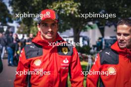 Carlos Sainz Jr (ESP) Ferrari. 30.03.2023. Formula 1 World Championship, Rd 3, Australian Grand Prix, Albert Park, Melbourne, Australia, Preparation Day.
