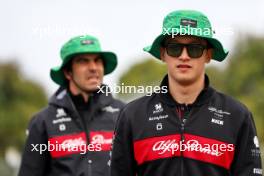 Zhou Guanyu (CHN) Alfa Romeo F1 Team walks the circuit with the team. 29.03.2023. Formula 1 World Championship, Rd 3, Australian Grand Prix, Albert Park, Melbourne, Australia, Preparation Day.