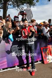 Esteban Ocon (FRA) Alpine F1 Team with fans. 30.03.2023. Formula 1 World Championship, Rd 3, Australian Grand Prix, Albert Park, Melbourne, Australia, Preparation Day.