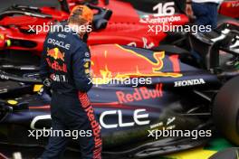 Max Verstappen (NLD) Red Bull Racing RB19 in qualifying parc ferme. 30.06.2023. Formula 1 World Championship, Rd 10, Austrian Grand Prix, Spielberg, Austria, Qualifying Day.