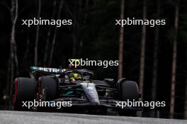 Lewis Hamilton (GBR) Mercedes AMG F1 W14. 30.06.2023. Formula 1 World Championship, Rd 10, Austrian Grand Prix, Spielberg, Austria, Qualifying Day.