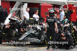 George Russell (GBR) Mercedes AMG F1 W14 in the pits. 01.07.2023. Formula 1 World Championship, Rd 10, Austrian Grand Prix, Spielberg, Austria, Sprint Day.