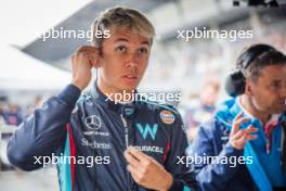 Alexander Albon (THA) Williams Racing on the grid. 01.07.2023. Formula 1 World Championship, Rd 10, Austrian Grand Prix, Spielberg, Austria, Sprint Day.