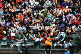 Lando Norris (GBR) McLaren with fans. 02.07.2023. Formula 1 World Championship, Rd 10, Austrian Grand Prix, Spielberg, Austria, Race Day.