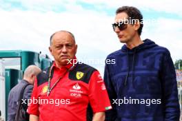(L to R): Frederic Vasseur (FRA) Ferrari Team Principal with John Elkann (ITA) FIAT Chrysler Automobiles Chairman. 02.07.2023. Formula 1 World Championship, Rd 10, Austrian Grand Prix, Spielberg, Austria, Race Day.