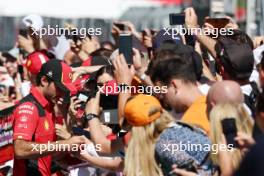Carlos Sainz Jr (ESP) Ferrari with fans in the pits. 29.06.2023. Formula 1 World Championship, Rd 10, Austrian Grand Prix, Spielberg, Austria, Preparation Day.