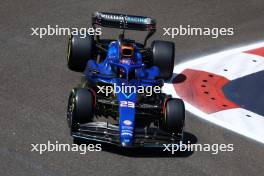 Alexander Albon (THA) Williams Racing FW45. 28.04.2023. Formula 1 World Championship, Rd 4, Azerbaijan Grand Prix, Baku Street Circuit, Azerbaijan, Qualifying Day.