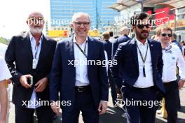 (L to R): Flavio Briatore (ITA) with Stefano Domenicali (ITA) Formula One President and CEO and Mohammed Bin Sulayem (UAE) FIA President on the grid. 30.04.2023. Formula 1 World Championship, Rd 4, Azerbaijan Grand Prix, Baku Street Circuit, Azerbaijan, Race Day.
