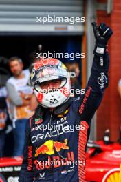 Max Verstappen (NLD) Red Bull Racing celebrates his pole position in qualifying parc ferme. 28.07.2023. Formula 1 World Championship, Rd 13, Belgian Grand Prix, Spa Francorchamps, Belgium, Qualifying Day.