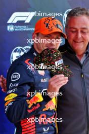 (L to R): Max Verstappen (NLD) Red Bull Racing, first position, in Sprint Qualifying parc ferme, with Mario Isola (ITA) Pirelli Racing Manager. 29.07.2023. Formula 1 World Championship, Rd 13, Belgian Grand Prix, Spa Francorchamps, Belgium, Sprint Day.