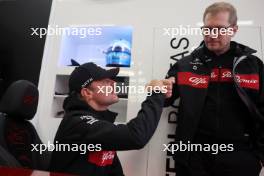 Valtteri Bottas (FIN) Alfa Romeo F1 Team with Andreas Seidl (GER) Sauber Group Chief Executive Officer. 29.07.2023. Formula 1 World Championship, Rd 13, Belgian Grand Prix, Spa Francorchamps, Belgium, Sprint Day.