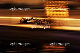 Lando Norris (GBR) McLaren MCL60. 03.03.2023. Formula 1 World Championship, Rd 1, Bahrain Grand Prix, Sakhir, Bahrain, Practice Day