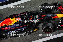 Race winner Max Verstappen (NLD) Red Bull Racing RB19 in parc ferme. 05.03.2023. Formula 1 World Championship, Rd 1, Bahrain Grand Prix, Sakhir, Bahrain, Race Day.