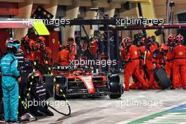 Charles Leclerc (MON) Ferrari SF-23 makes a pit stop. 05.03.2023. Formula 1 World Championship, Rd 1, Bahrain Grand Prix, Sakhir, Bahrain, Race Day.