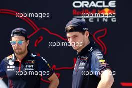 Max Verstappen (NLD) Red Bull Racing and Sergio Perez (MEX) Red Bull Racing. 04.03.2023. Formula 1 World Championship, Rd 1, Bahrain Grand Prix, Sakhir, Bahrain, Qualifying Day.