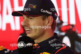 Max Verstappen (NLD) Red Bull Racing in the post qualifying FIA Press Conference. 04.03.2023. Formula 1 World Championship, Rd 1, Bahrain Grand Prix, Sakhir, Bahrain, Qualifying Day.